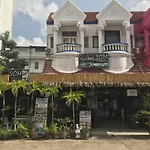 Som Guesthouse