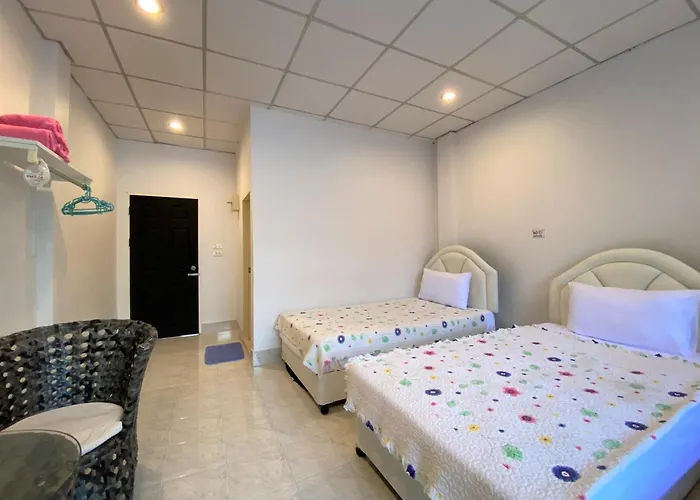 Som Guesthouse